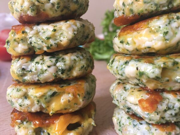 Hamburguesas de pollo, espinacas y queso cheddar Bandejas de 4 unidades - Imagen 2